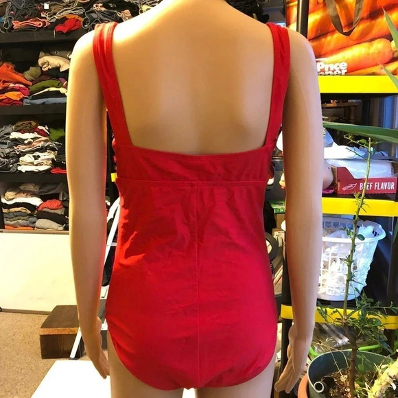 Catalina One piece swimsuits size M Red Stretch Comfortable - Picture 2 of 7